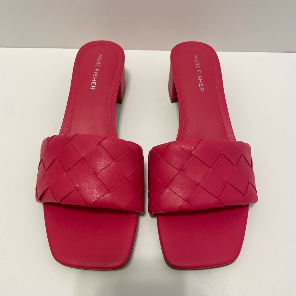NWOT Marc Fisher Casara Block Heel Braided Slides Sandals Pink Size 8 - Picture 2 of 12